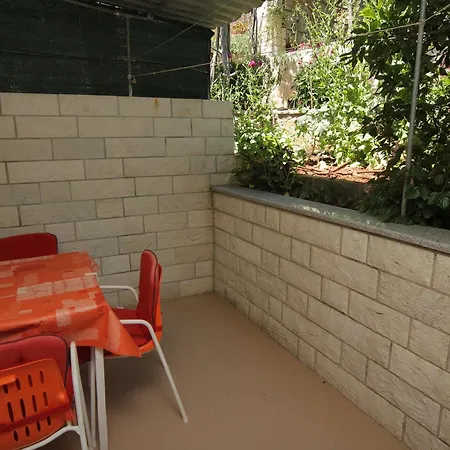 Appartement Robinson Ficus Bogomolje